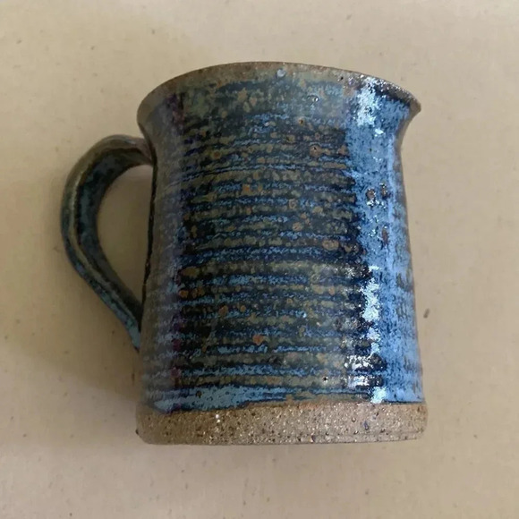 Ceramic creamer blue glaze no chips or nicks - Picture 4 of 8